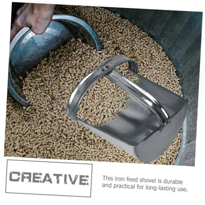 UPKOCH 1pc Iron Shovel Livestock Distribution Tool for Poultry and Farm Use Capacity Iron Feeding Scoop for Efficient Grain and Handling