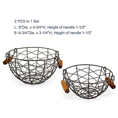 CVHOMEDECO. Round Wire Egg Baskets Rustic Fruit Baskets with Wooden Handles Primitives Vintage Collecting Basket. Rusty, Set of 2