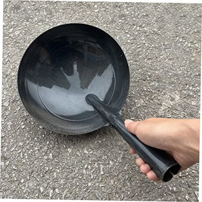 Iron Water Ladle Long Handle Heavy-Duty Wear-Resistant Scoop for Outdoor and Home Use Black Iron Water Spoon for Fishing and Livestock Feeding