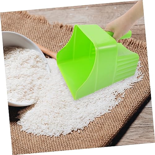 Mipcase Multifunctional Livestock Feed Scoop Durable Material Shovel for Poultry Feeding Lightweight and Comfortable Handle for Farm Use