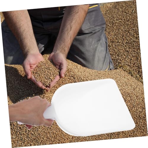 Plastic Poultry Feed Shovel Large Garden Scoop Livestock Feeding Tool Ergonomic Handle for Farm and Home