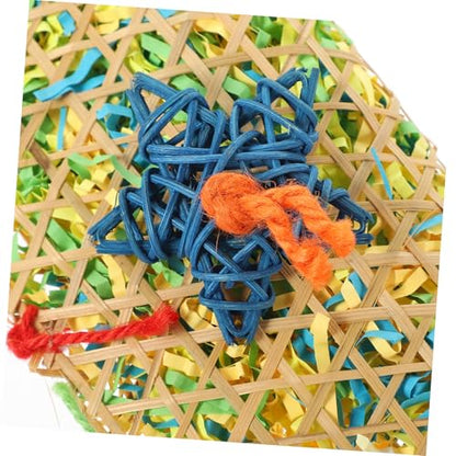 5PCS Chicken Set for Hens and Parrots Hanging Chewing and Feeder for Bird Exercise and Entertainment Hanging for Poultry and Pet Birds Random Color