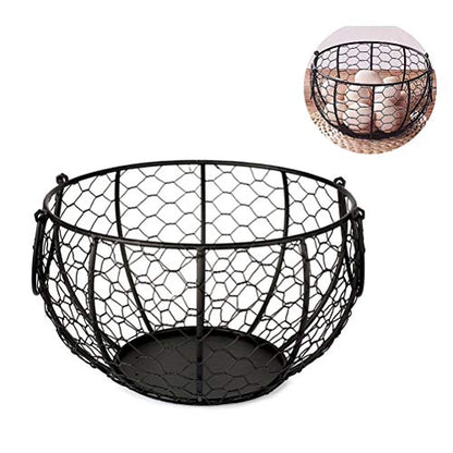 Round Chicken Wire Egg Basket, Farmhouse Metal Chicken Egg Collecting Basket with Handle Vintage Gathering Basket for Gathering Fresh Eggs Fruit Countertop Storage