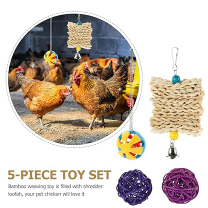 MERRYHAPY 5PCS Chicken Set for Hens and Parrots Natural Weaving Hanging Chewing Feeder for Poultry Coop Exercise and Entertainment Random Color