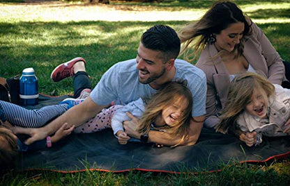 DOWN UNDER OUTDOORS Waterproof 350 GSM Fleece or Sherpa Stadium Blanket | Large Extra Thick, Windproof, Quilted, Machine Washable, Camping Picnic & Outdoor, Beach, Dog, secret pocket, 82 x 55 inches - color: Red