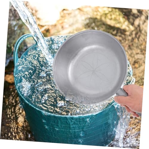 Antique Large Aluminum Feed Spoon Deep Water Ladle Short Handle Retro Water Scoop for Livestock and Kitchen Use Style