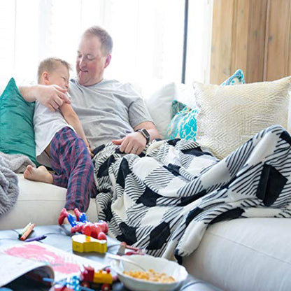PediPocket Patented Foot Pocket Blanket – 50” x 70” with 20” Deep Foot Pocket, Plush Velvety Fleece Blanket, Everyday Luxurious Comfort, Machine Washable,Gift Idea – Pleasingly Plaid (Non-Electric) - color: Pleasingly Plaid
