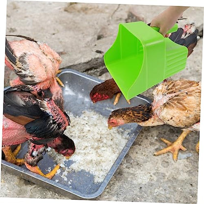 2Pcs Large Capacity Plastic Feeding Shovels with Ergonomic Handles for Poultry and Livestock Farm Use Multi-Function Utility Scoop for Efficient Feed Distribution and Garden Tasks