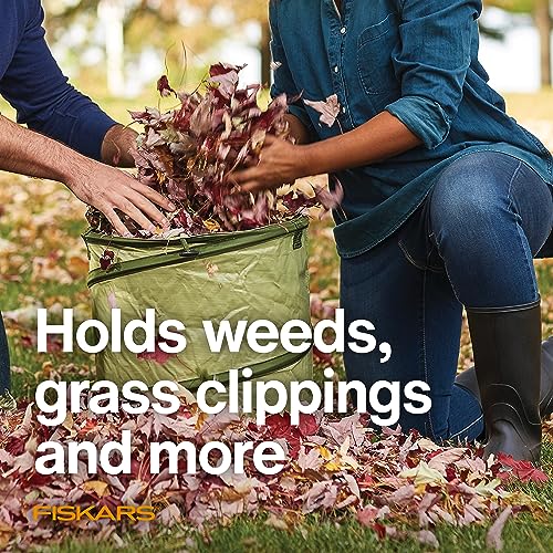 Fiskars Kangaroo Collapsible Garden Bag with Heavy Duty Hardshell Bottom for Yard Waste, 30 Gallon Reusable Container for Lawn Care and Gardening