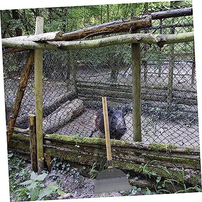 DECHOUS Manual Shovel for Cleaning Spade for Chicken Coop and Henhouse Heavy-Duty Cleaning Tool Long Handle for Farm Use - size: 30X27X2.5cm