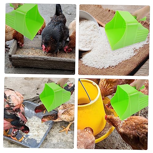 2Pcs Large Capacity Plastic Feeding Shovels with Ergonomic Handles for Poultry and Livestock Farm Use Multi-Function Utility Scoop for Efficient Feed Distribution and Garden Tasks